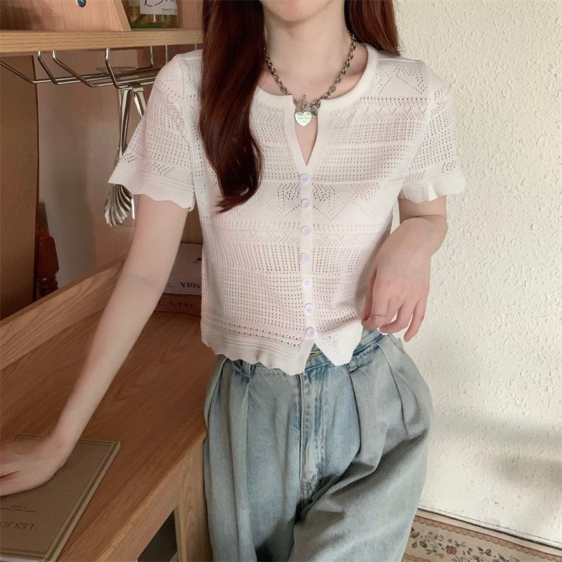 

Летний новый женский маленький свежий V-образный вырез с заниженной талией, короткий вырез, ажурный короткий рукав, трикотажный кардиган, футболка, топы, повседневные основные облегающие пуловеры, футболки One Size белый