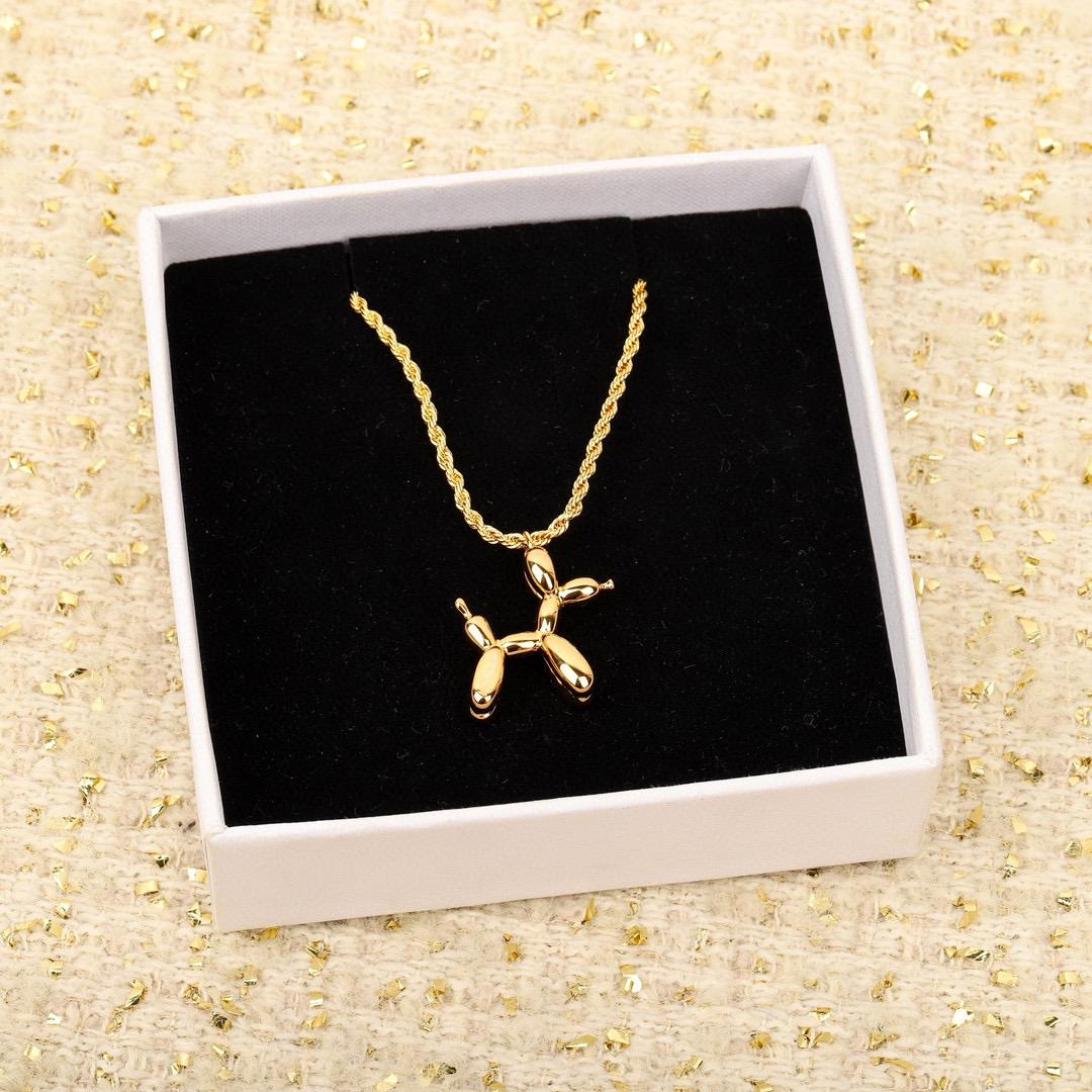 

Latest Hot Brand Classic Women s Necklace Luxury Jewelry For Women Fashion Balloon Puppy Design Pendant Party Chain Necklaces
