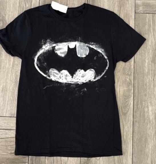 Batman Logo White Chalk Sketch T-Shirt Size Small Licensed DC Comics XL