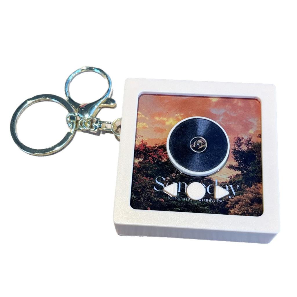 Nostalgischer tragbarer CD-Player Schlüsselanhänger Mini-Album Vinyl-Stil Anhänger