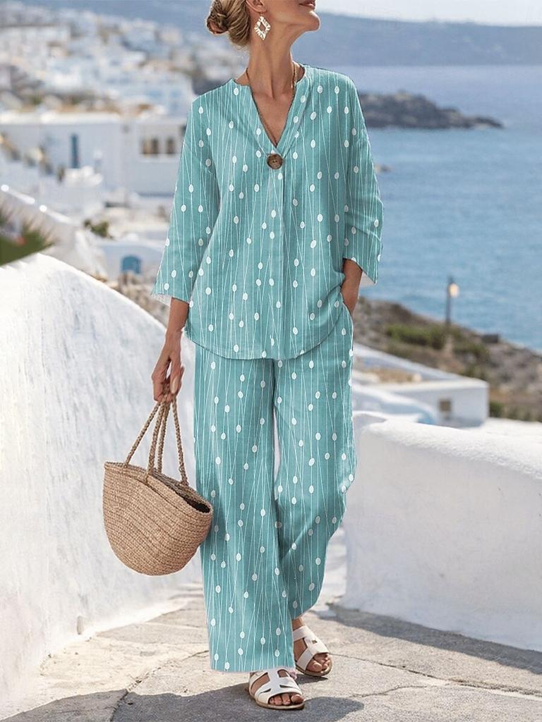 Hot-selling women's suit large size loose V-neck printed shirt summer casual vacation wear two-piece suit women