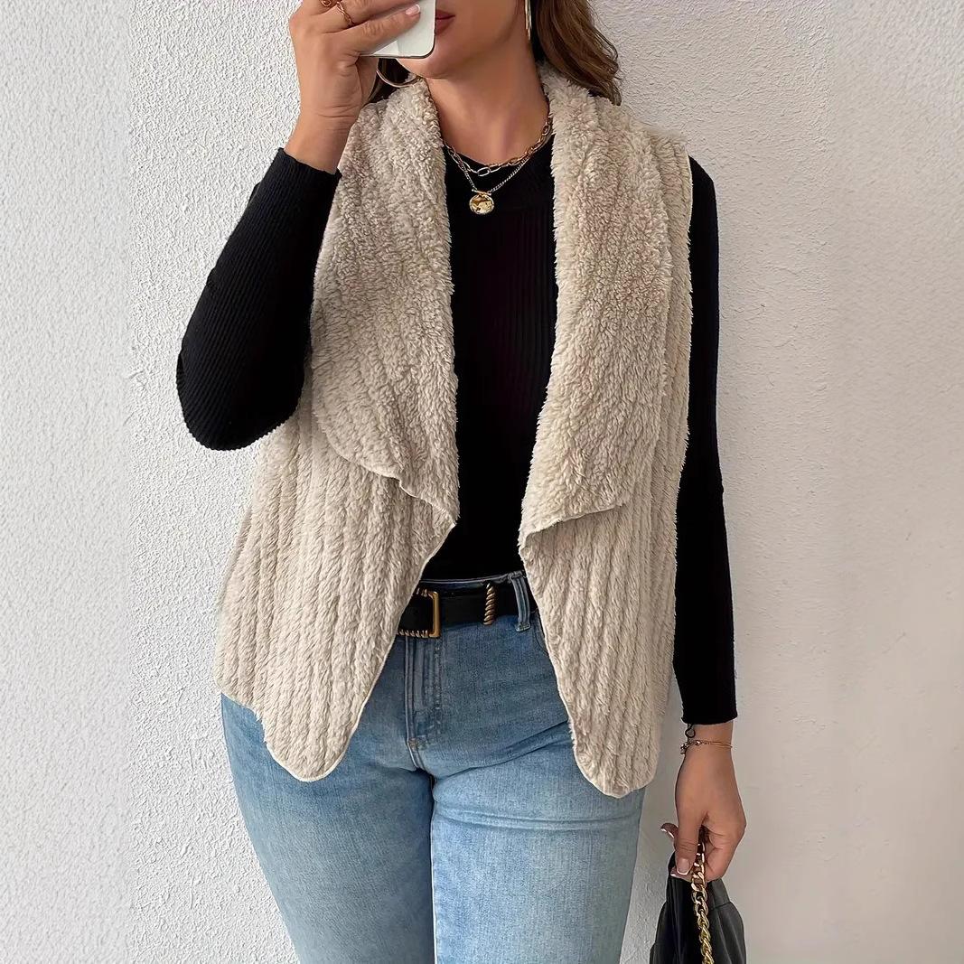 

Женская куртка-жилет большого размера с однотонным принтом 4XL абрикосовый