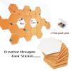 Innovative gleichseitige sechseckige Kork-Aufkleber DIY Wanddekorations-Postkarte Korktafel Pinnwand für Zuhause Büro
