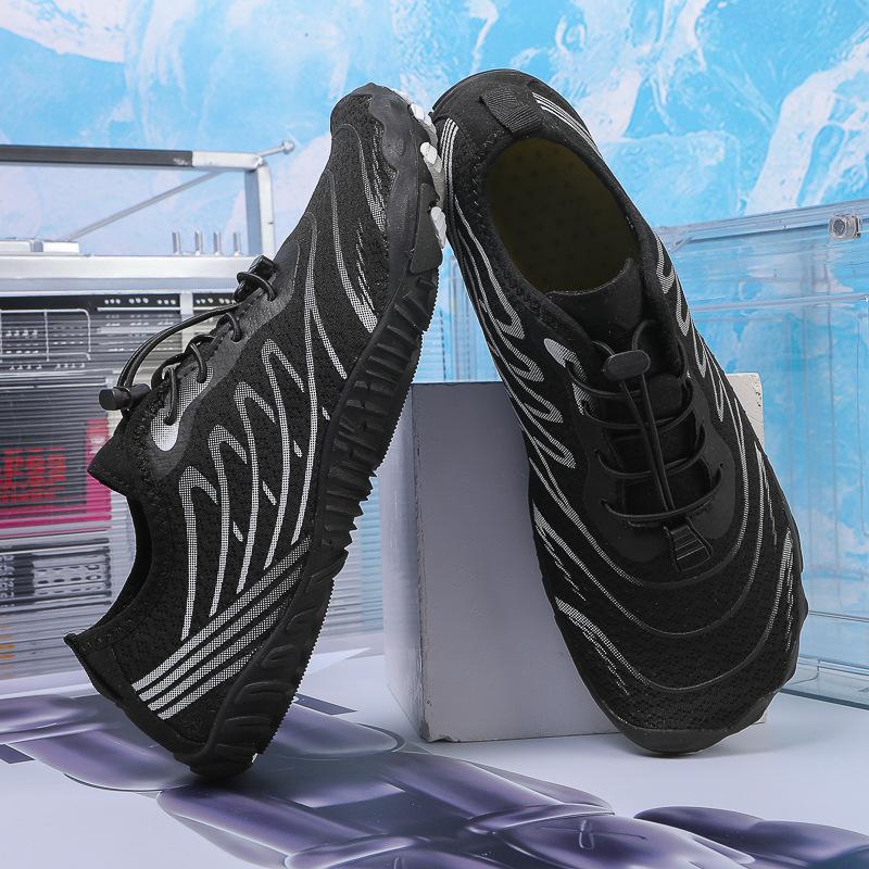 2026 Summer New Outdoor Hiking Wading Creek Shoes Men and Women Quick-drying Breathable Anti-cut Non-slip Beach Shoes