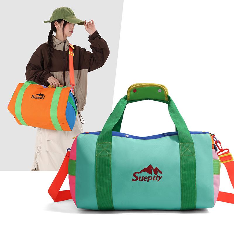 Schoolbag: Mountain Style Dopamine-Tone Sports Unisex Fitness Crossbody Bag Couples Outdoor Camping Luggage Bag