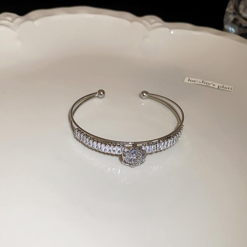 

Элегантный браслет-манжета с цирконом в форме капли, двухслойный, открытый - Европейский и американский стиль, женский браслет