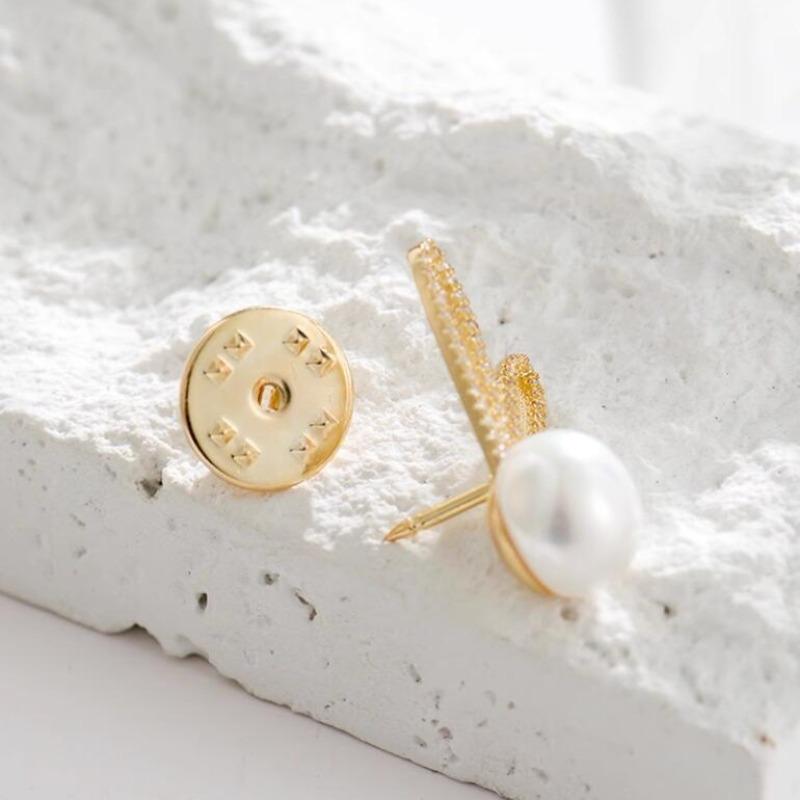 Cute Gold Color Zircon Rabbit Shape Brooch for Women Girls Cardigan Collar Pins Accessories Brooch Pin Jewelry