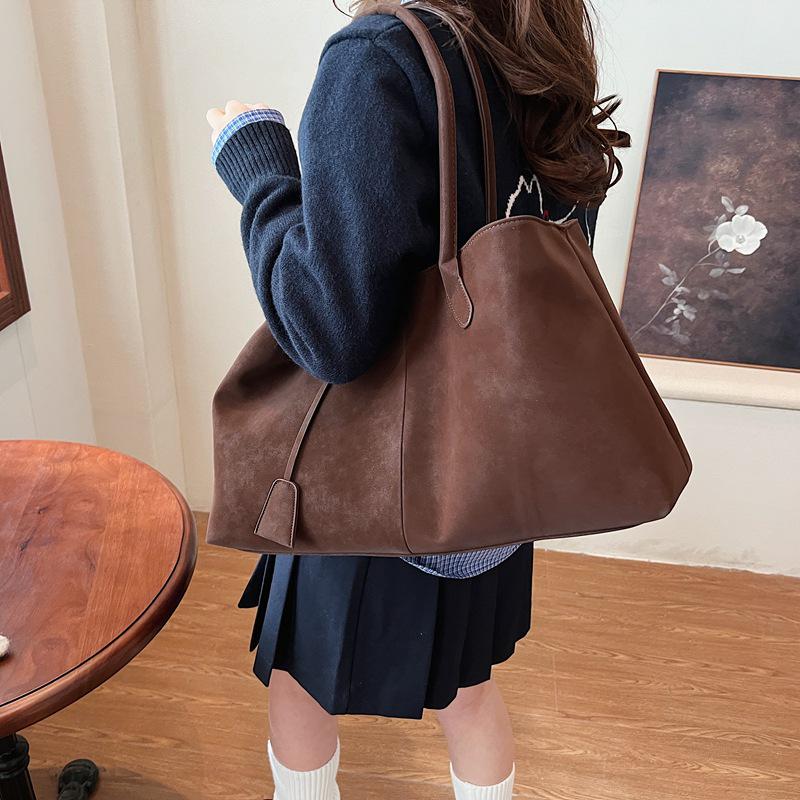 Luxury Suede Tote Bag - Retro Style, Spacious, Versatile Women's Shoulder Bag for Autumn/Winter