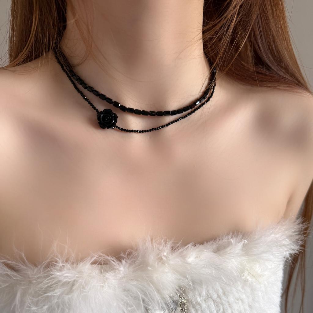 Vintage Lady Black Rose Beaded Double Layer Necklace, Minimal Elegant Clavicle Chain