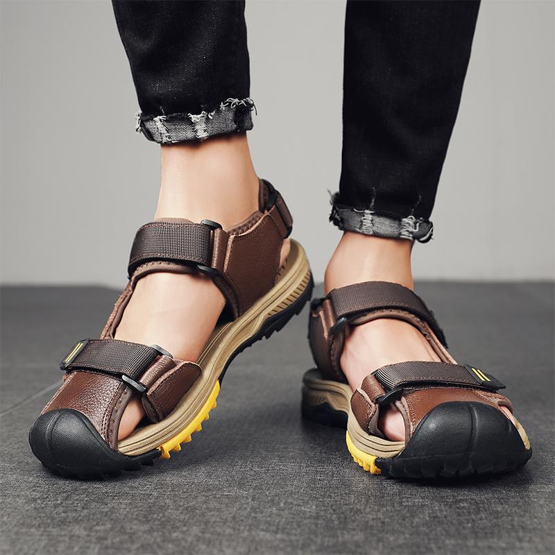 Men's Outdoor Top Layer Leather Large Size Beach Sandals Summer Casual Men's Vacation Beach Shoes Fashion Outdoor Non-Slip Beach Sandals