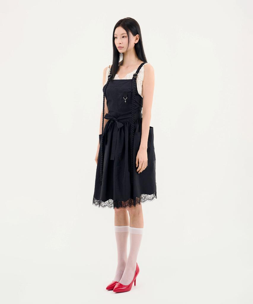 Eipeuleonwei Rapunzel Black Apron Size 2