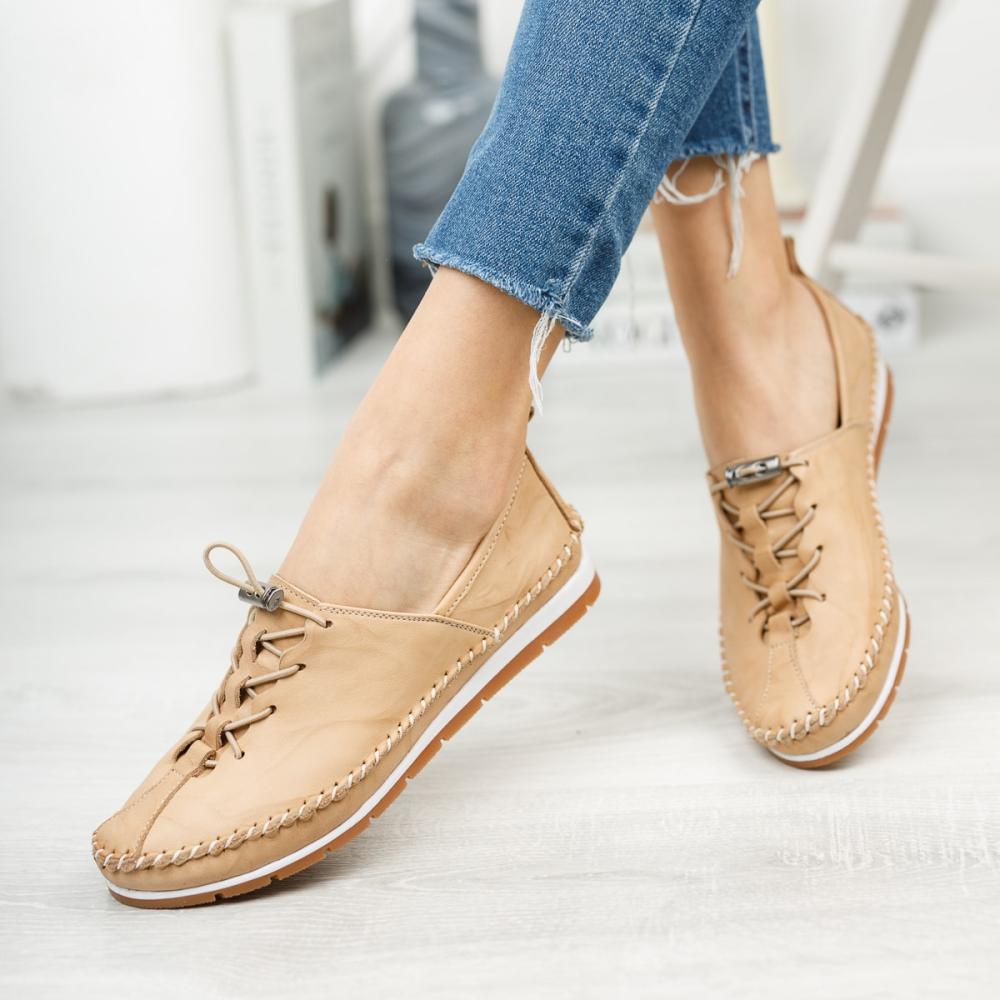 Flache Lederschuhe aus echtem Leder in Beige für Damen