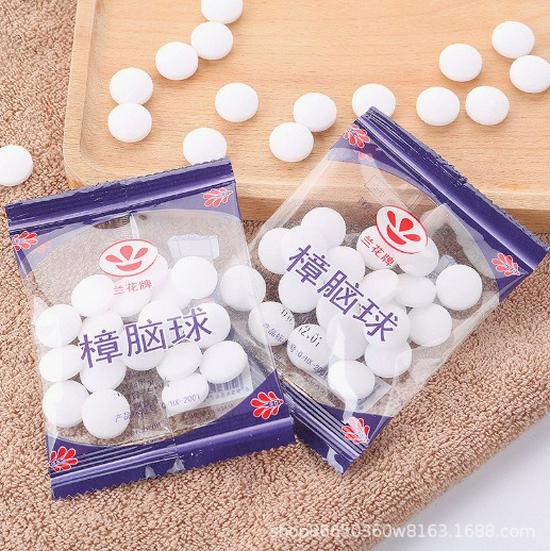 Natural Camphor Wood Anti-Mildew & Anti-Moth Balls for Wardrobe
