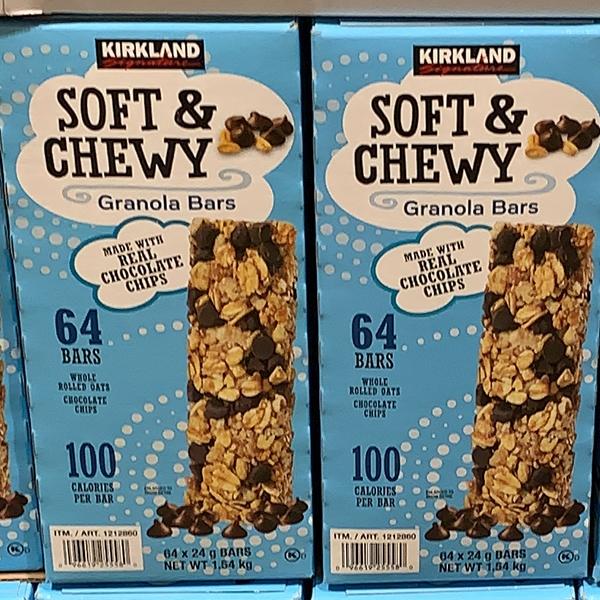 Kirkland Signature Soft & Chewy Granola Bars 1.54kg (Sky Blue) One thing