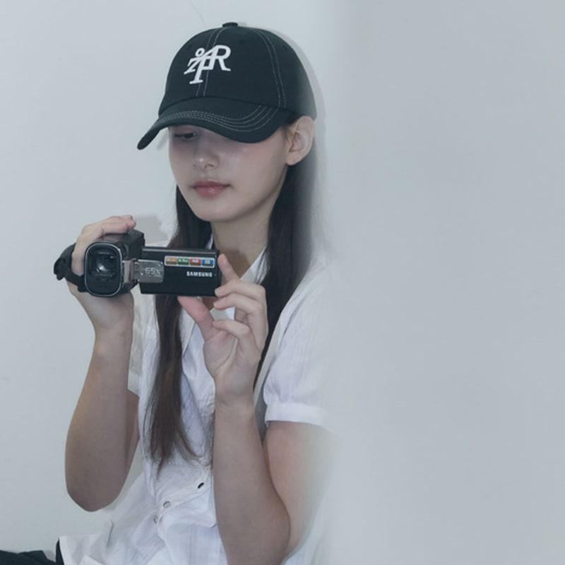 Oart Signature Typo Stitch Cap [BLACK]