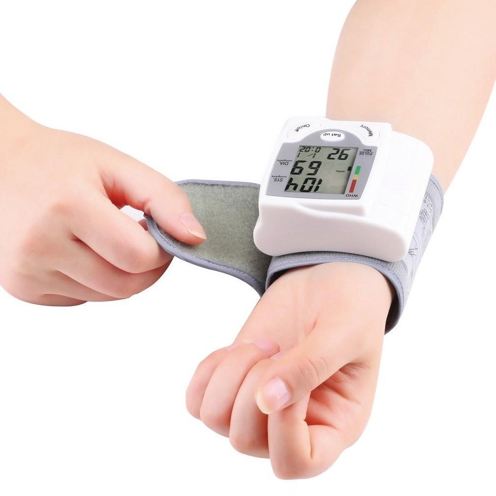 Digital Lcd Automatic Display Wrist Blood Pressure Monitor Heart Beat Rate Pulse