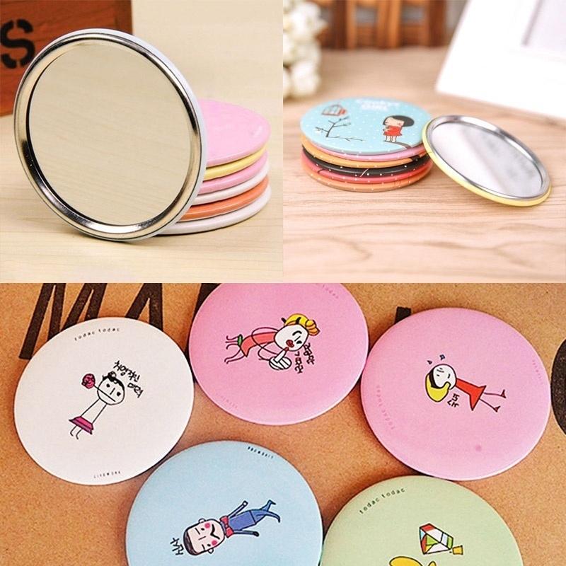 2PCS Makeup Mirror Hand Pocket Travel Mini Cosmetic Mirror  Random