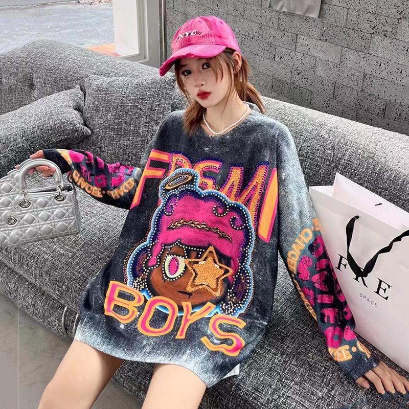 Women's Cartoon Rhinestone Long Sleeve Sweater - Chic Korean Style Loose Knit Round Neck Top for Autumn/Winter