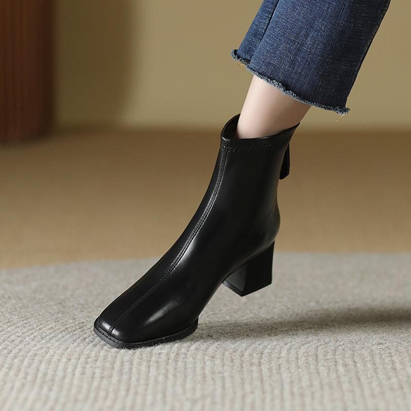 Leather short boots women's thick heel autumn and winter new medium heel high heel boots brown small thin boots