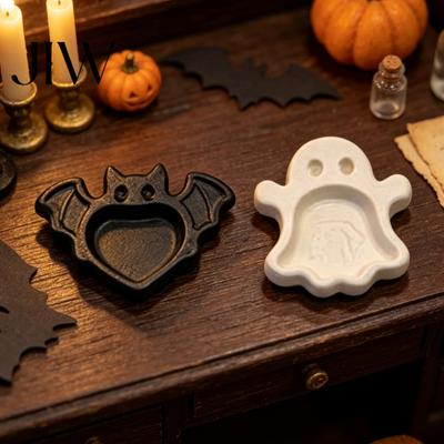 Miniature Photo Props Bat Ghost Tray for Dollhouse, 3D Printed Halloween Diorama Props, Models Tabletop Decor Accessories Blind Box Scene Fairy Garden
