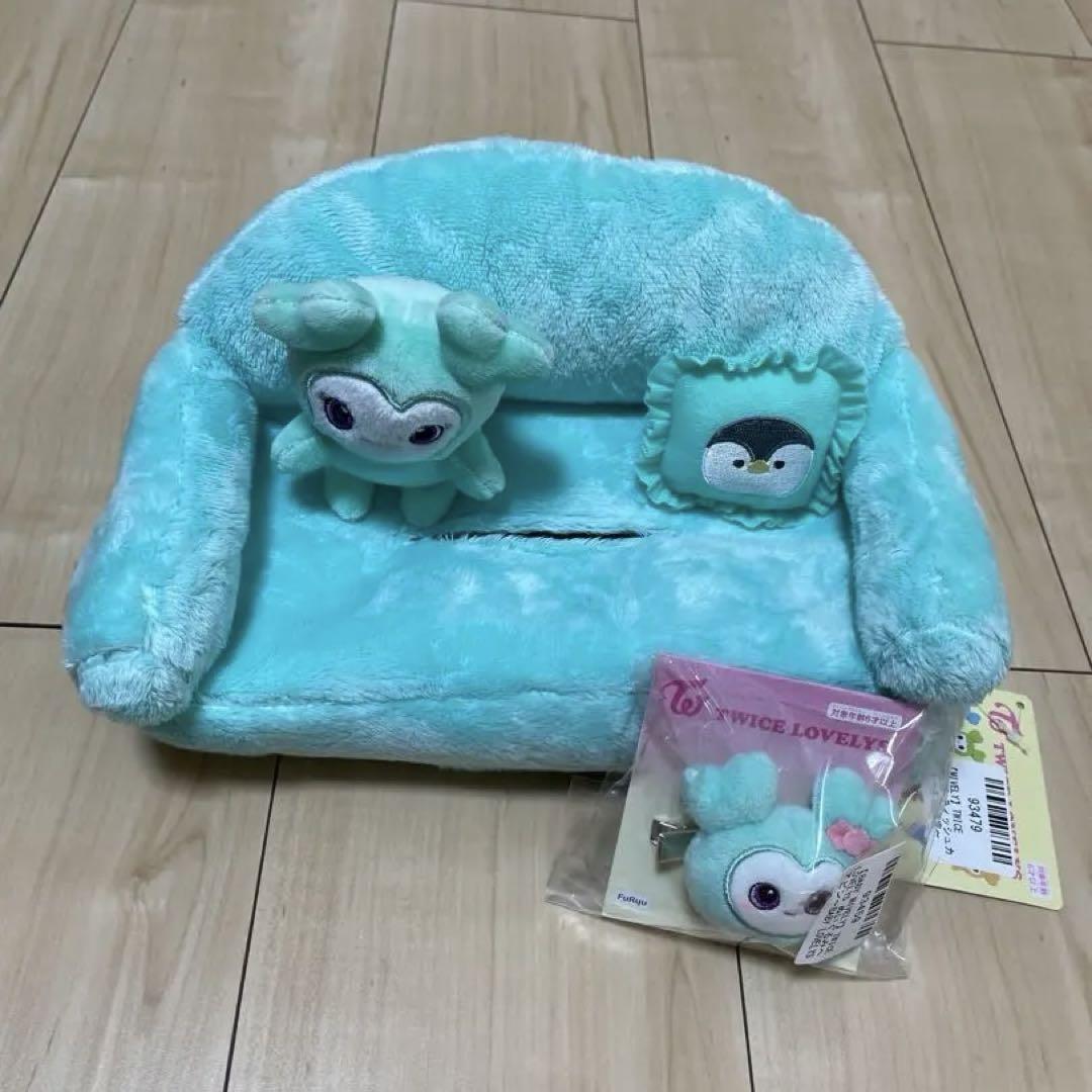 

[USED] TWICE Mina Tissue Cover & Hairpin