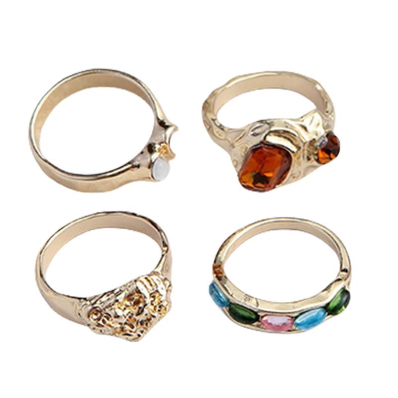 

Pack Of 4 Colorful Resin Rings Set With Gold or Silver Details Perfect For Enhancing Daily Outfits Or Party Attire