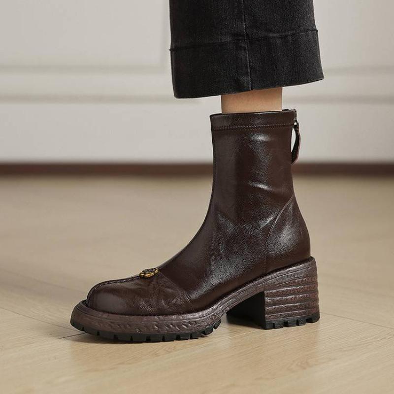 Autumn and Winter Platform Martin Boots Leather Large Size Women's Boots Rear Zipper Middle Heel Round Head Medium Boots Sheepskin Women's Leath