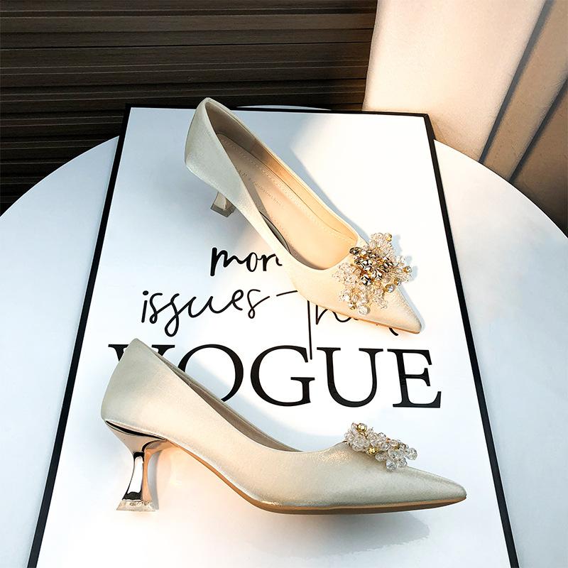 -A Red Wedding Shoes Bridal Shoes Hexiu Wedding Dress Two Wear New Autumn and Summer Crystal Satin