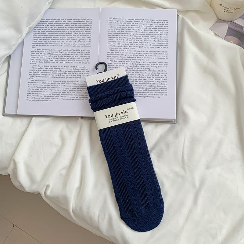 

Solid Color Socks Women S Simple Drawing Straight Board Medium Tube Stacking Socks Black And White Gray Student Women S Socks One size fits all темно-синий