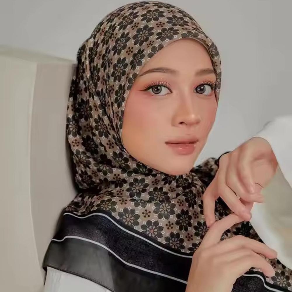 110*110cm Viskózový Tištěný Čtvercový Šátek Hidžáby Šátky Pro Ženy Muslimské Šály Malajsie Šátek Na Hlavu Zábaly Foulard Čelenka Bufandas
