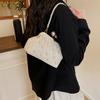Fashion Foreign Style Pearl Clip Weaving Women's Dinner Bag 25 New Casual Commuter Chain Women's Shoulder Messenger Bag