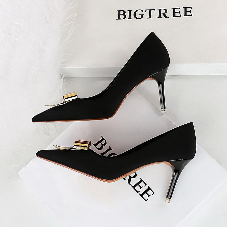 Women's Shoes with Thin Heels, High Heels, Silk, Shallow Mouth, Pointed Metal Bow, Single Shoe