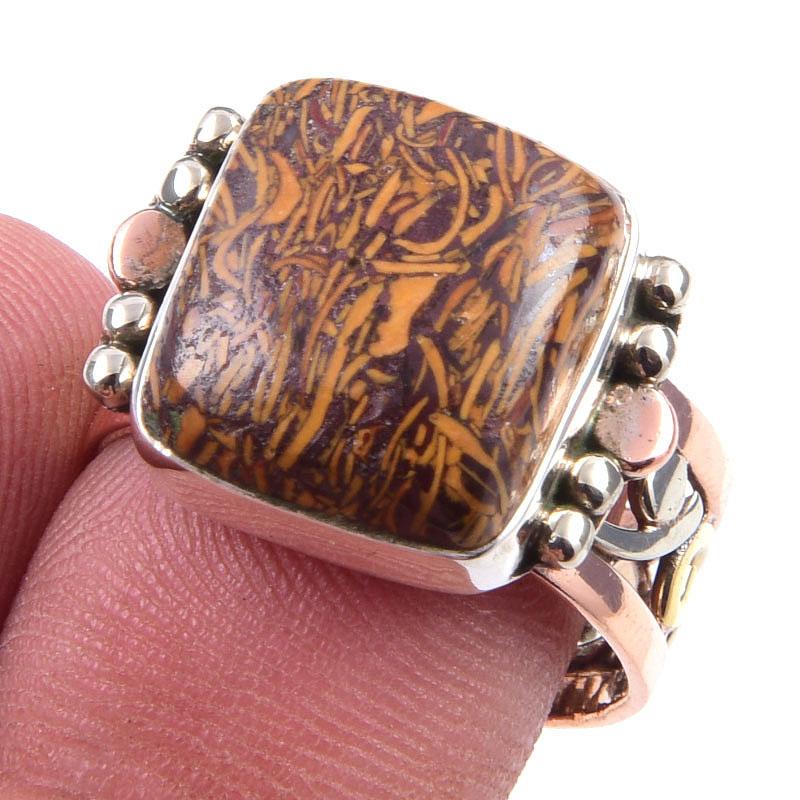 

Натуральный камень Яшма Марьям Серебро 925 пробы Двухцветное Подарочное Кольцо Р.8 J2E86