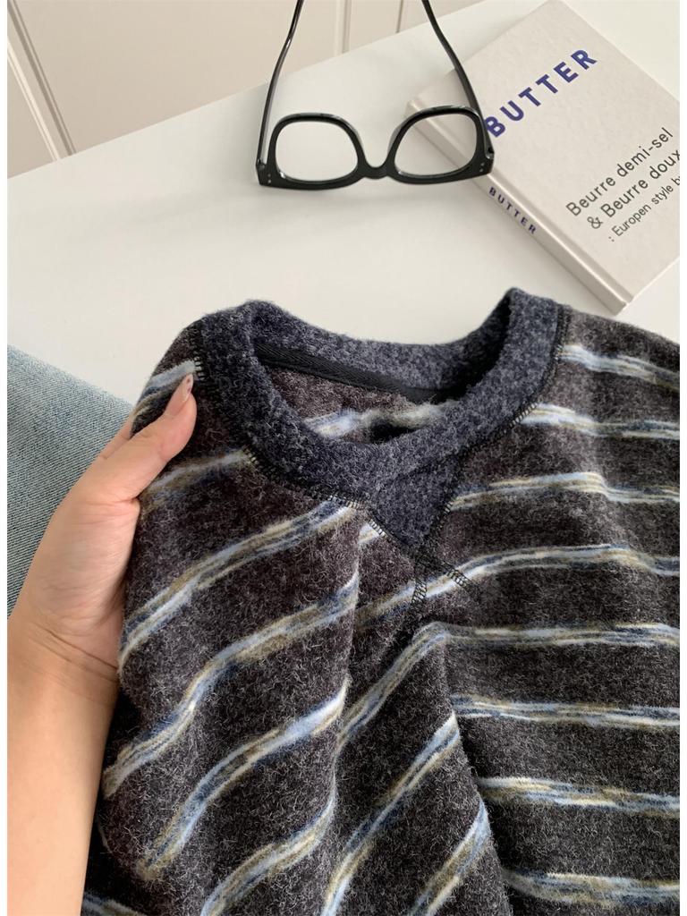 Plus Size Women's Versatile Warm Stripe Hoodie for Fall/Winter