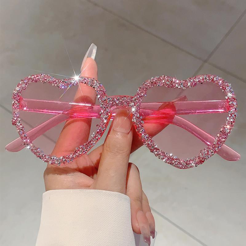 Fashion Brand Crystal Shiny Shades Women Stylish Heart Decor Trends Sunglasses Oversize Candy Color Beach Sun Glasses