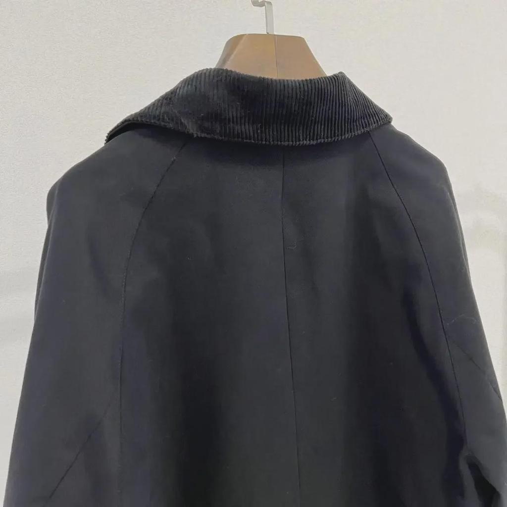 Severská švédská prošívaná větrovka áčkového střihu pro ženy