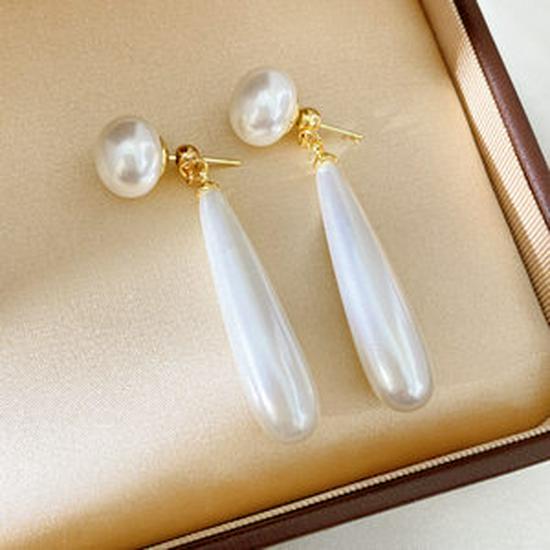 Elegant French-Inspired Water Drop Pearl Earrings - Trendy, Versatile, and Luxurious Gold Design