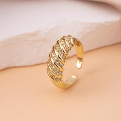 Verstellbarer offener Ring: Vergoldetes Kupfer mit Zirkonia-Einlage - Europäischer & Amerikanischer Stil