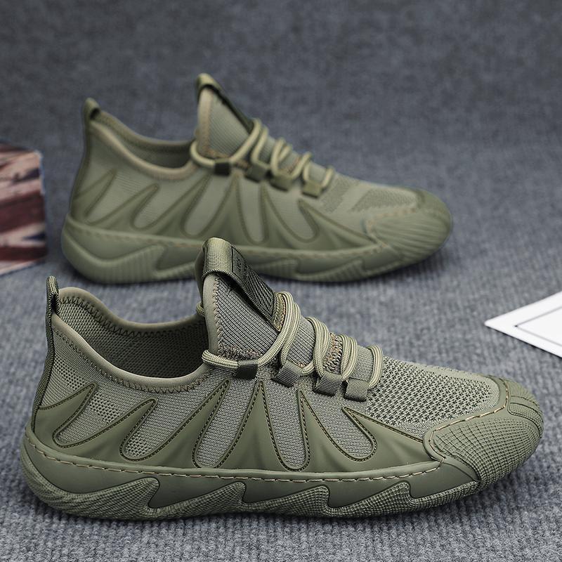 [Add box] Men's flying woven casual shoes Men's soft soles Comfortable running student shoes One piece of breathable mesh shoes