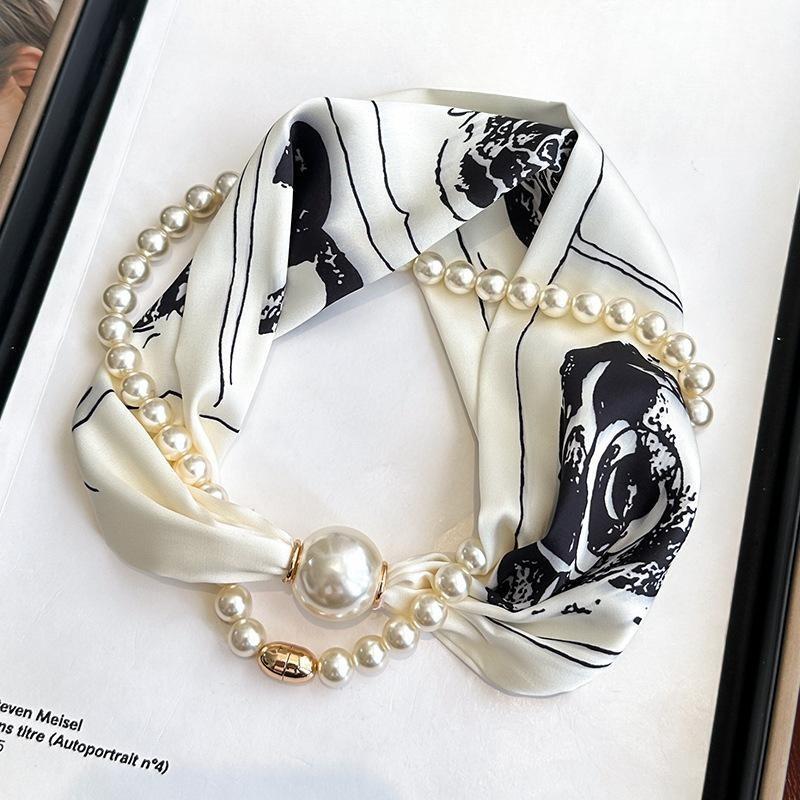 Pearl necklace with magnetic buckle, small scarf for women's spring and autumn neck protection, neck circumference with shirt, neck decoration