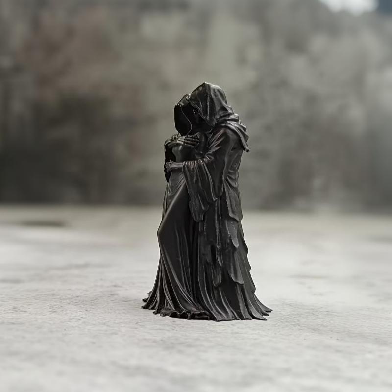 3D Tištěná socha Smrťáka objímající pár Nádherný detail Gotický design Perfektní Halloweenská dekorace na stůl