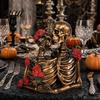 Gothic Skeleton Figurine Halloween Couple Figurine Vintage Kissing Resin Statue Ornament Rose Sculpture for Holiday Party Decoration