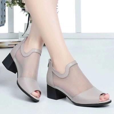 Sandali Estivi da Donna in Pelle con Tomaia in Rete Traspirante e Design Intagliato - Nuove Scarpe Singole alla Moda con Suola Morbida