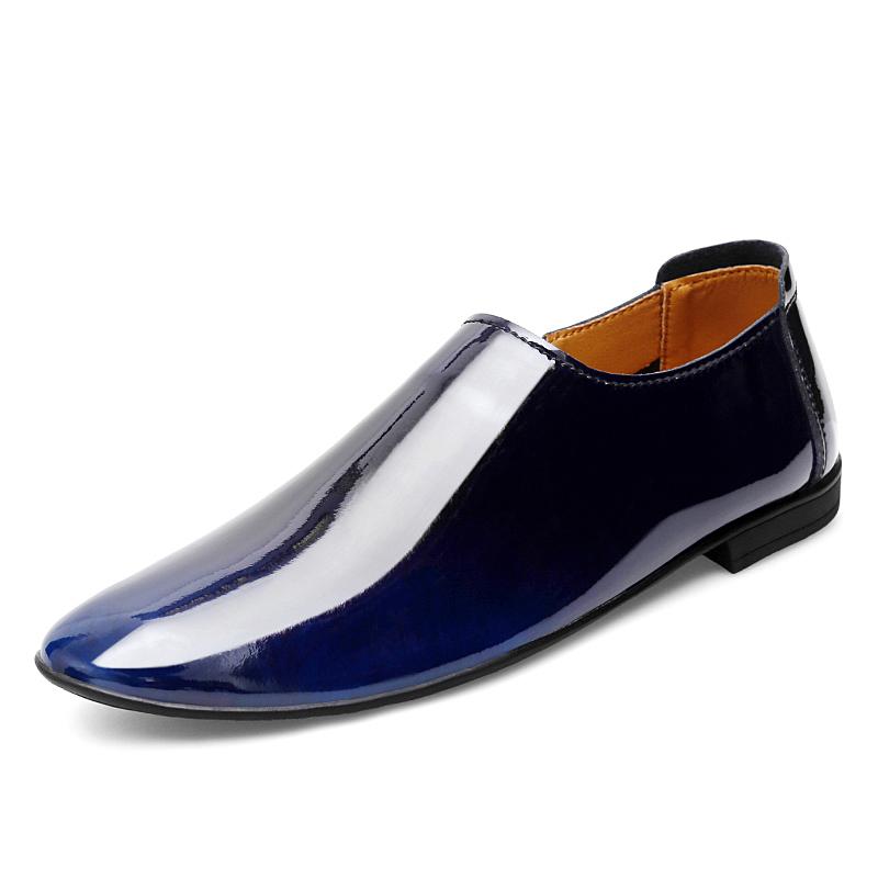 Fashion Hot Selling Men's Shiny Leather Shoes Pointed High-end Banquet Dress Shoes Europe America Trendy Red Men's Business Casual Shoes