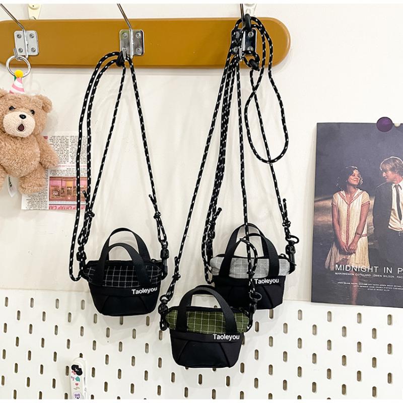 Mini Tote Bag Universal Nylon Headphone Bag Niche Design Coin Purse Mini Handbag Messenger Bag Shoulder Bag