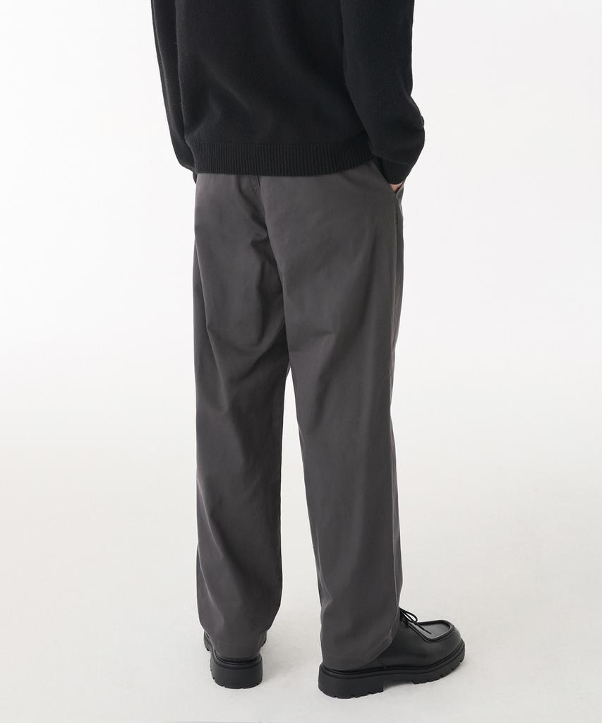 MUSINSA STANDARD Reverse One-Tuck Regular Fit Chino Pants [Dark Gray]