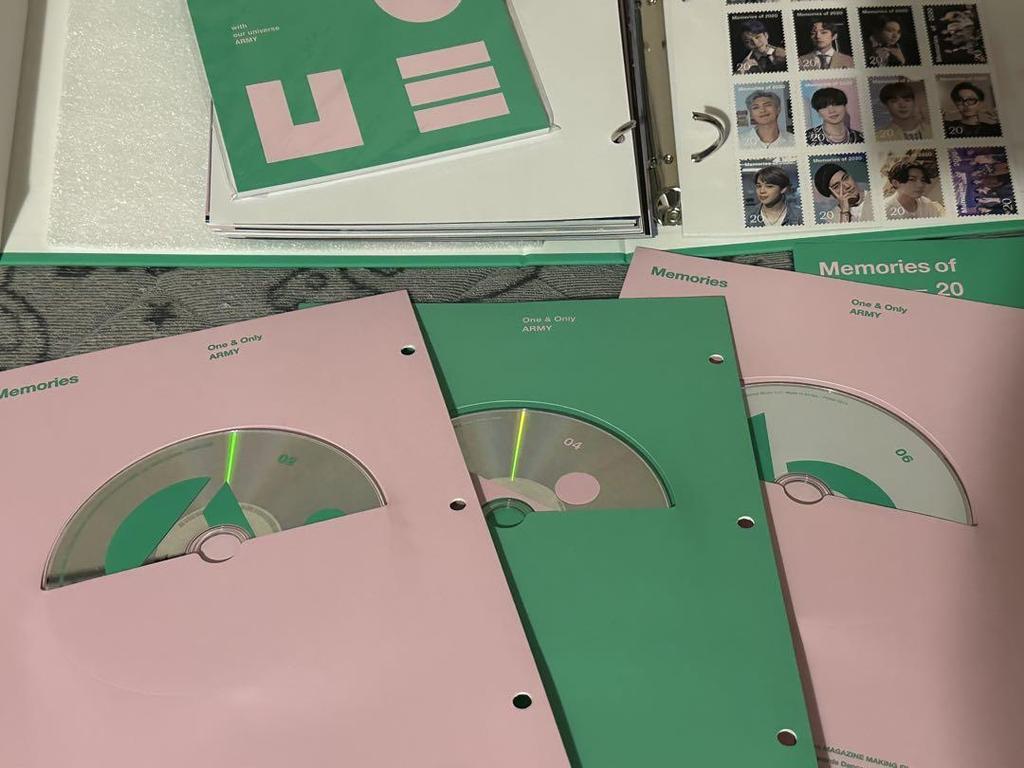 [USED] BTS Memories DVD 2020 RM 2021 Taehyung No Missing Parts