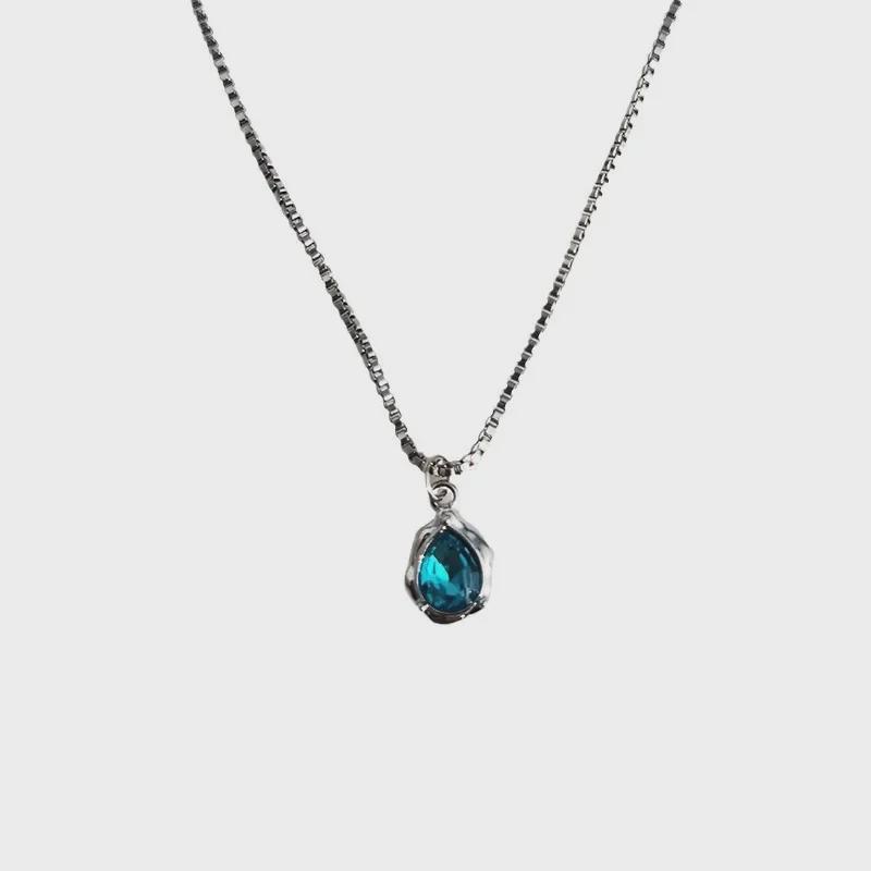 Elegant Glacier Blue Water Drop Necklace for Women - Versatile, Exquisite, and High-End Clavicle Design