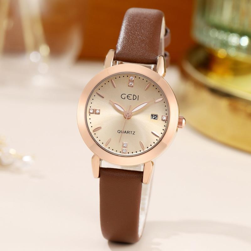 Fashion Light Luxury Calendar Ladies Casual Belt Waterproof Quartz Watch