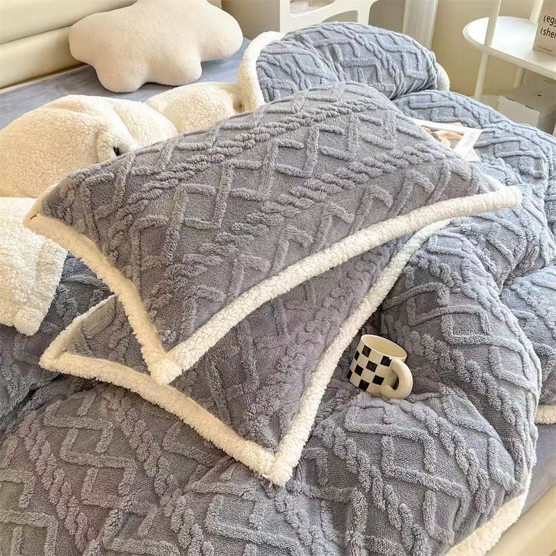 2pcs Warm Winter Stripe Soft Velvet Pillow Cases Skin-friendly Dual-sided Pillowcase Single Person Pillow Cover Cushion Cover